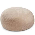 Rund sækkestol af lammeskind